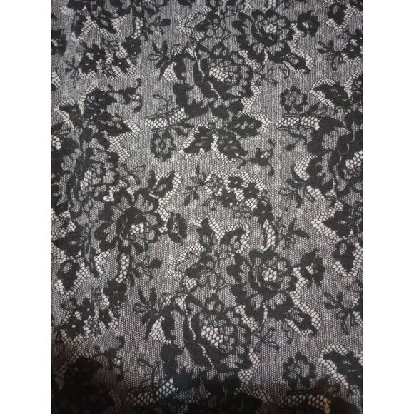 Elle‎ Shirt Ladies Extra Small Black Gray Floral Boat Neck Long Sleeve - Picture 5 of 8